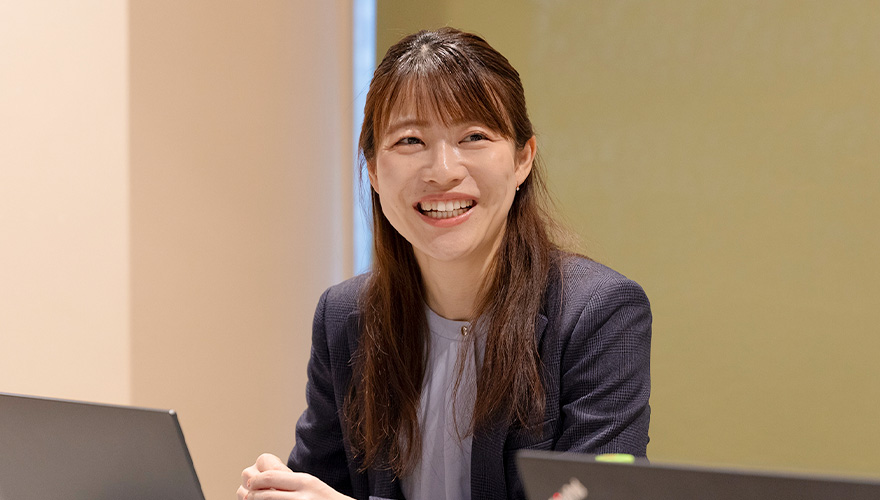 前田さんのインタビュー風景